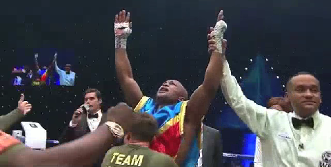 Le Boxeur Junior ILUNGA Makabu_Photo tiers